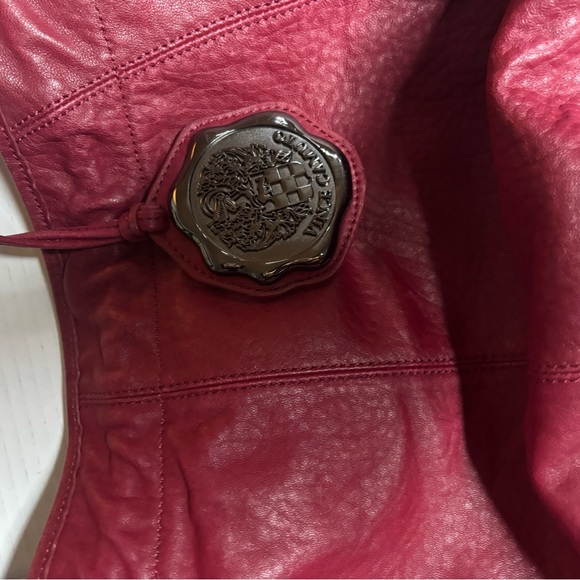 Vince Camuto Vintage Elegant Red Leather with flower side Women's Bag - Picture 7 of 14